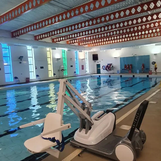 i-swim-2-pool-hoist-rotating-seat-powered-pool-lift-for-safe-water-access-near-poolside