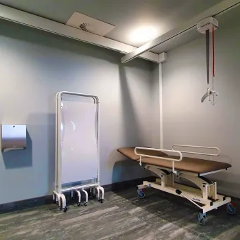 visit-hygiene-couch-for-mobile-examination-therapy-and-assisted-changing-application-use