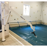 Oxford Dipper Pool Hoist by pool