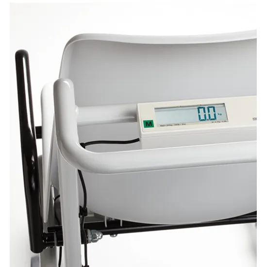 seca-956-digital-chair-scale-for-weighing-while-seated-display-with-bag