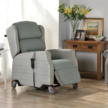 Repose Madison Express Chair